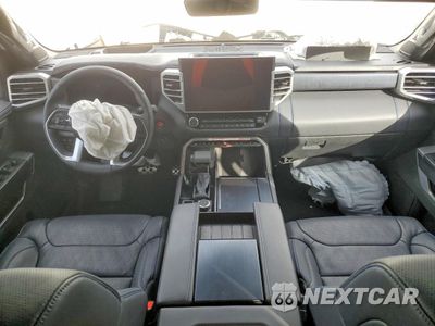 Zdjęcie 8 z 14 samochodu: 2025 TOYOTA TUNDRA CREWMAX LIMITED VIN:5TFWA5DB8SX298906 - miniatura