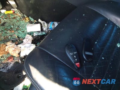 Zdjęcie 7 z 11 samochodu: 2013 DODGE CHALLENGER VIN:2C3CDYBT6DH586023 - miniatura