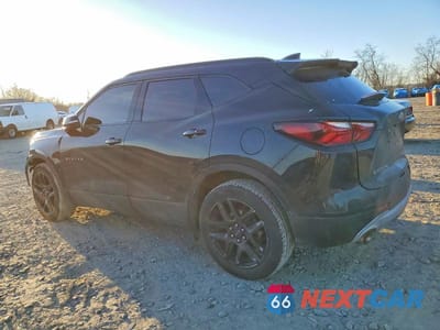 Drugie zdjęcie samochodu z przodu: 2022 CHEVROLET BLAZER 2LT VIN:3GNKBHR41NS123532 - miniatura