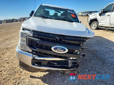 Piąte zdjęcie samochodu w środku: 2022 FORD F250 SUPER DUTY VIN:1FT7W2BT9NEF64093 - miniatura