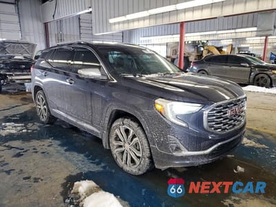 Czwarte zdjęcie samochodu z boku: 2019 GMC TERRAIN DENALI VIN:3GKALXEX7KL131687 - miniatura