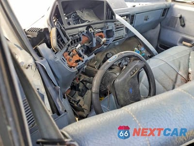 Zdjęcie 8 z 11 samochodu: 1990 FORD F150 VIN:1FTEF14Y4LNA86950 - miniatura