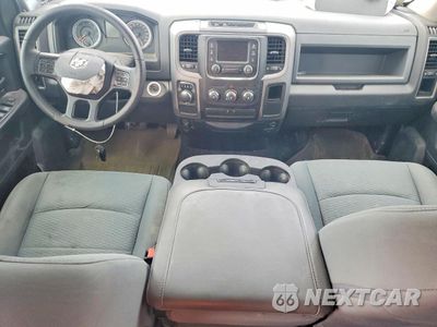 Zdjęcie 8 z 12 samochodu: 2017 RAM 1500 ST VIN:1C6RR6FT4HS591944 - miniatura
