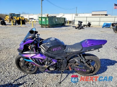 Trzecie zdjęcie samochodu z tyłu: 2007 SUZUKI GSX-R750 VIN:JS1GR7KA272111130 - miniatura