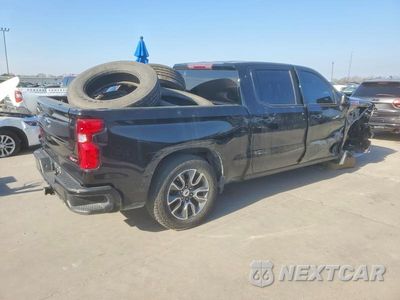 Trzecie zdjęcie samochodu z tyłu: 2022 CHEVROLET SILVERADO K1500 RST VIN:3GCUDEEL6NG634311 - miniatura