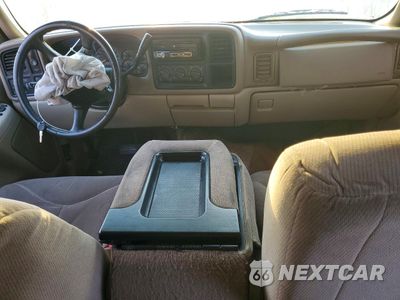 Zdjęcie 8 z 13 samochodu: 2002 GMC YUKON XL C1500 VIN:3GKEC16Z72G341942 - miniatura