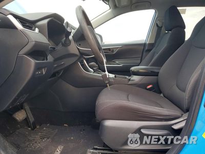 Zdjęcie 7 z 12 samochodu: 2019 TOYOTA RAV4 LE VIN:2T3K1RFV9KC031633 - miniatura