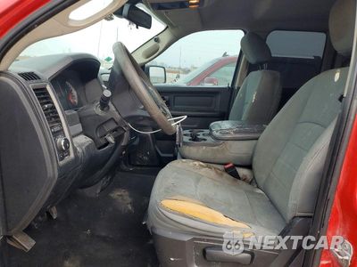 Zdjęcie 7 z 11 samochodu: 2016 RAM 1500 ST VIN:1C6RR6FGXGS304740 - miniatura
