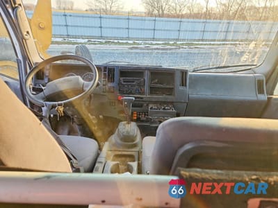 Zdjęcie 8 z 12 samochodu: 2019 ISUZU NRR BOX TRUCK VIN:JALE5J165K7306085 - miniatura