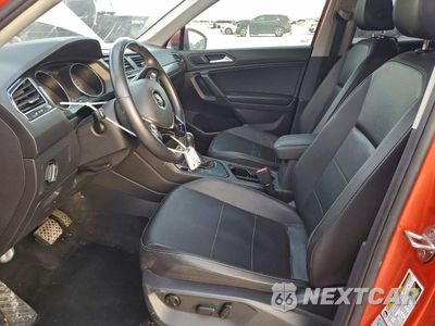 Zdjęcie 7 z 14 samochodu: 2019 VOLKSWAGEN TIGUAN SE VIN:3VV3B7AX0KM131104 - miniatura