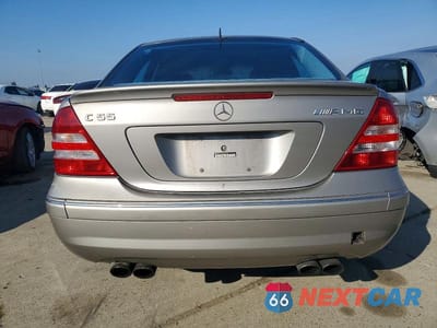 Zdjęcie 6 z 11 samochodu: 2005 MERCEDES-BENZ C 55 AMG VIN:WDBRF76J25F663118 - miniatura