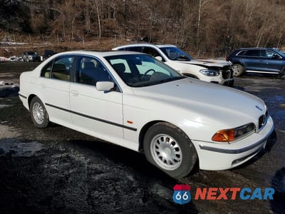 Czwarte zdjęcie samochodu z boku: 1997 BMW 528 I AUTOMATIC VIN:WBADD632XVBW28484 - miniatura