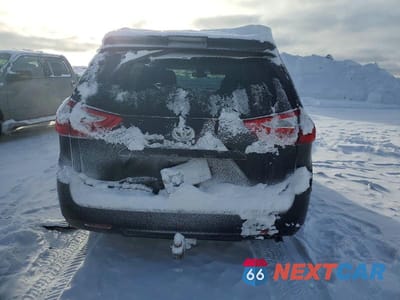 Zdjęcie 6 z 12 samochodu: 2018 TOYOTA SIENNA LE VIN:5TDJZ3DC9JS190606 - miniatura