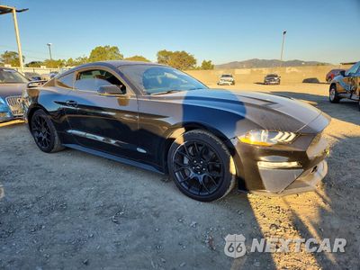 Czwarte zdjęcie samochodu z boku: 2019 FORD MUSTANG VIN:1FA6P8TH3K5106363 - miniatura
