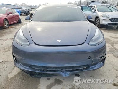 Piąte zdjęcie samochodu w środku: 2021 TESLA MODEL 3 VIN:5YJ3E1EB3MF903054 - miniatura