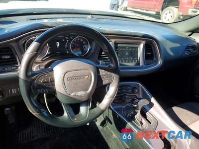 Zdjęcie 8 z 11 samochodu: 2018 DODGE CHALLENGER R/T VIN:2C3CDZBT5JH331199 - miniatura