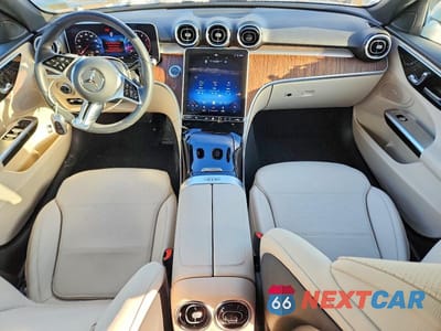 Zdjęcie 8 z 11 samochodu: 2024 MERCEDES-BENZ C 300 4MATIC VIN:W1KAF4HBXRR219398 - miniatura