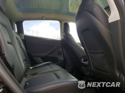 Zdjęcie 11 z 14 samochodu: 2023 TESLA MODEL Y VIN:7SAYGDEF6PF666975 - miniatura