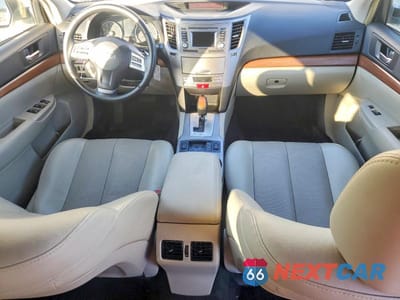 Zdjęcie 8 z 13 samochodu: 2013 SUBARU OUTBACK 2.5I LIMITED VIN:4S4BRBKC4D3233669 - miniatura
