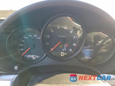 Zdjęcie 9 z 12 samochodu: 2015 PORSCHE CAYMAN VIN:WP0AA2A84FK164253 - miniatura