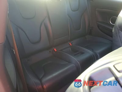 Zdjęcie 10 z 14 samochodu: 2015 AUDI RS5 VIN:WUAC6AFR0FA901141 - miniatura