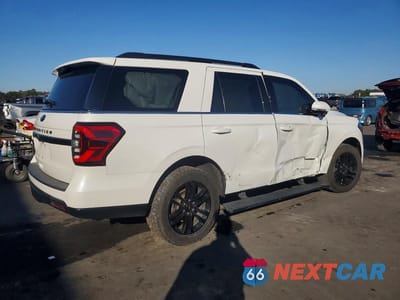 Trzecie zdjęcie samochodu z tyłu: 2023 FORD EXPEDITION LIMITED VIN:1FMJU1K81PEA67040 - miniatura