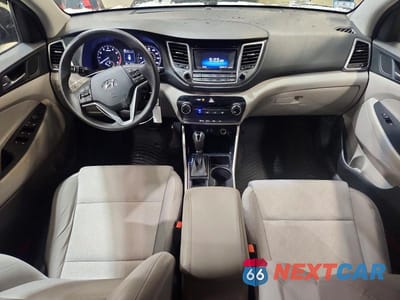 Zdjęcie 8 z 13 samochodu: 2017 HYUNDAI TUCSON LIMITED VIN:KM8J3CA42HU303344 - miniatura