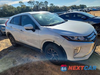 Czwarte zdjęcie samochodu z boku: 2020 MITSUBISHI ECLIPSE CROSS ES VIN:JA4AT3AA1LZ014326 - miniatura