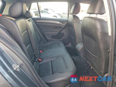 Zdjęcie 10 z 13 samochodu: 2021 VOLKSWAGEN GOLF VIN:3VWG57AU1MM004570 - miniatura