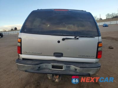 Zdjęcie 6 z 11 samochodu: 2004 CHEVROLET SUBURBAN K1500 VIN:3GNFK16Z94G263239 - miniatura