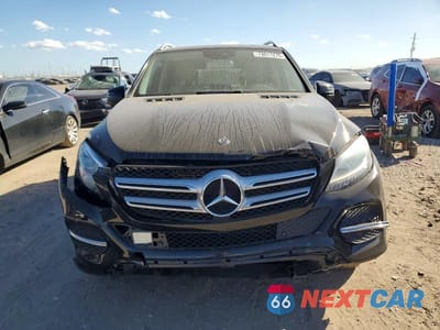 Piąte zdjęcie samochodu w środku: 2018 MERCEDES-BENZ GLE 350 4MATIC VIN:4JGDA5HB9JB138056 - miniatura