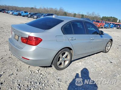 Trzecie zdjęcie samochodu z tyłu: 2015 BMW 320 I VIN:WBA3B1G53FNT04737 - miniatura