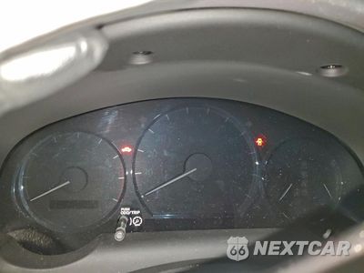 Zdjęcie 9 z 14 samochodu: 2008 TOYOTA SIENNA CE VIN:5TDZK23C68S159004 - miniatura