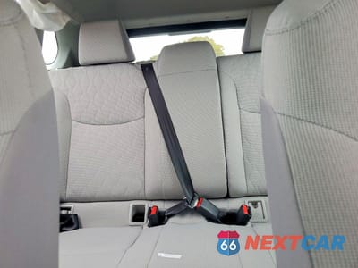 Zdjęcie 10 z 13 samochodu: 2026 TOYOTA COROLLA CROSS L VIN:7MUAAAAG5TV171787 - miniatura