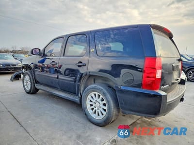 Drugie zdjęcie samochodu z przodu: 2008 GMC YUKON HYBRID VIN:1GKFC13548R250030 - miniatura
