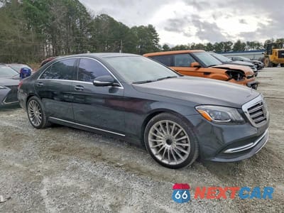 Czwarte zdjęcie samochodu z boku: 2019 MERCEDES-BENZ S 560 4MATIC VIN:WDDUG8GB3KA426822 - miniatura