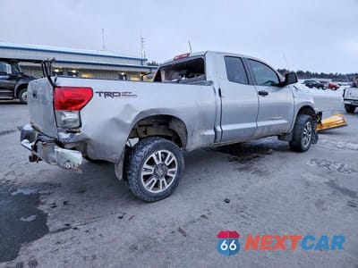 Trzecie zdjęcie samochodu z tyłu: 2008 TOYOTA TUNDRA DOUBLE CAB VIN:5TFBT54178X011452 - miniatura