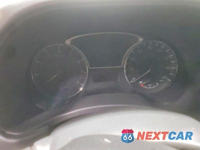 Zdjęcie 9 z 11 samochodu: 2014 NISSAN PATHFINDER S VIN:5N1AR2MM8EC681545 - miniatura