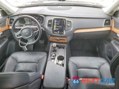 Zdjęcie 8 z 12 samochodu: 2022 VOLVO XC90 T6 MOMENTUM VIN:YV4A221K5N1827405 - miniatura