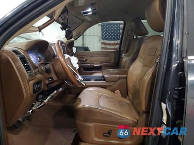 Zdjęcie 7 z 11 samochodu: 2021 RAM 2500 LONGHORN VIN:3C6UR5GL4MG598543 - miniatura