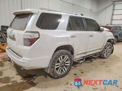 Trzecie zdjęcie samochodu z tyłu: 2024 TOYOTA 4RUNNER LIMITED VIN:JTEKU5JR8R6266430 - miniatura