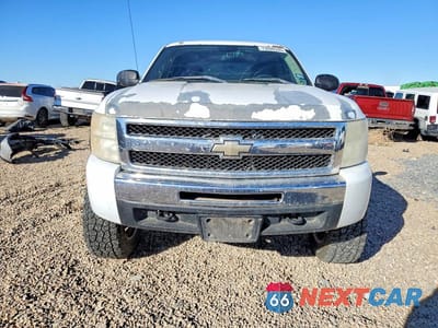 Piąte zdjęcie samochodu w środku: 2009 CHEV SILVERADO VIN:2GCEK23C891141496 - miniatura