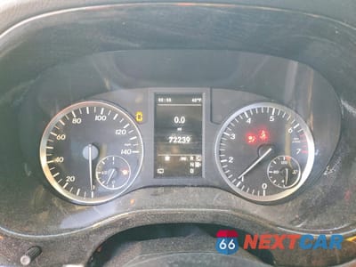 Zdjęcie 9 z 14 samochodu: 2016 MERCEDES-BENZ METRIS VIN:WD4PG2EE9G3161729 - miniatura