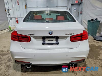 Zdjęcie 6 z 13 samochodu: 2018 BMW 340 XI VIN:WBA8B7G58JNU95220 - miniatura