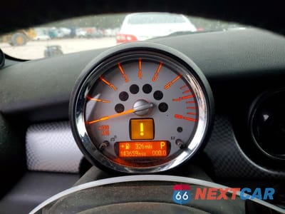 Zdjęcie 9 z 13 samochodu: 2009 MINI COOPER S VIN:WMWMF73599TW86600 - miniatura