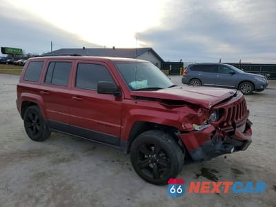 Czwarte zdjęcie samochodu z boku: 2015 JEEP PATRIOT SPORT VIN:1C4NJPBA3FD387386 - miniatura