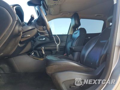Zdjęcie 7 z 14 samochodu: 2019 JEEP COMPASS LIMITED VIN:3C4NJCCB4KT711322 - miniatura