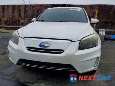 Piąte zdjęcie samochodu w środku: 2013 TOYOTA RAV4 EV VIN:2T3YL4DV2DW001708 - miniatura