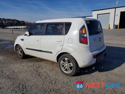 Drugie zdjęcie samochodu z przodu: 2010 KIA SOUL + VIN:KNDJT2A27A7162577 - miniatura