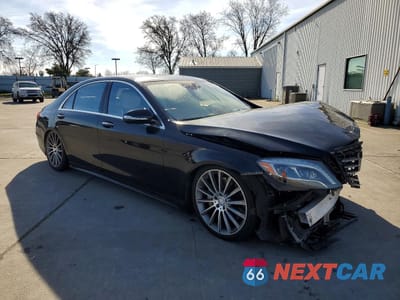 Czwarte zdjęcie samochodu z boku: 2015 MERCEDES-BENZ S 550 VIN:WDDUG8CB6FA130804 - miniatura